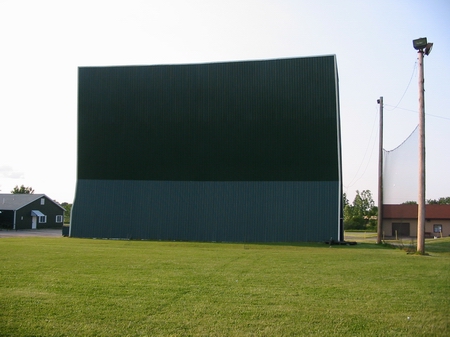 Hi-Vue Theatre - Screen - Photo From Water Winter Wonderland